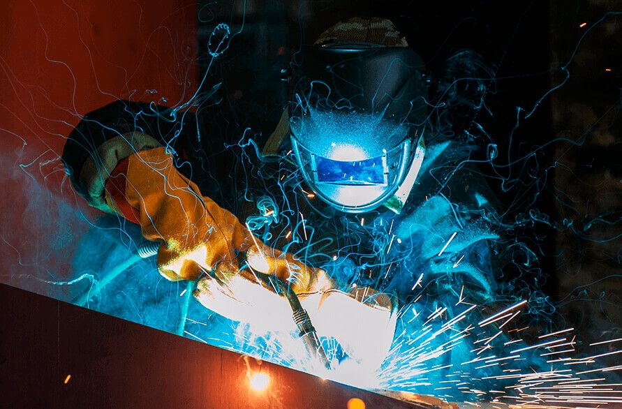 Кои са основните критерии при избор на работно облекло за заварчици? — bultex99.com Кои са основните критерии при избор на работно облекло за заварчици?