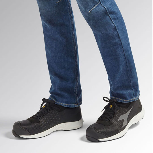 Work shoes DIADORA FLY LITEBASE MATRYX S3 HRO SRC ESD - 2 — bultex99.com Work shoes DIADORA FLY LITEBASE MATRYX S3 HRO SRC ESD - 2