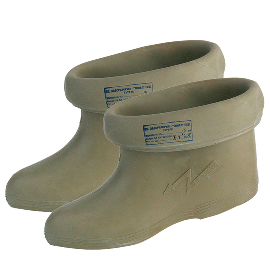 Dielectric boots up to 20000V